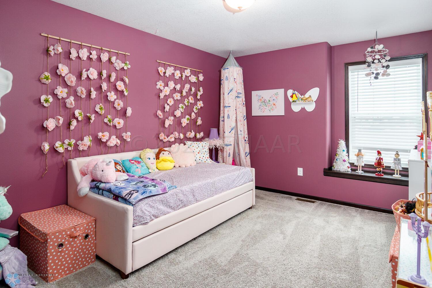 Upper Bedroom 2