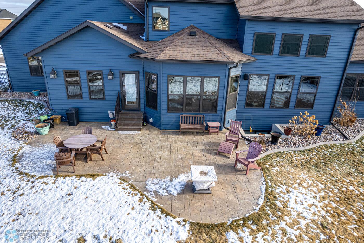 Home-14