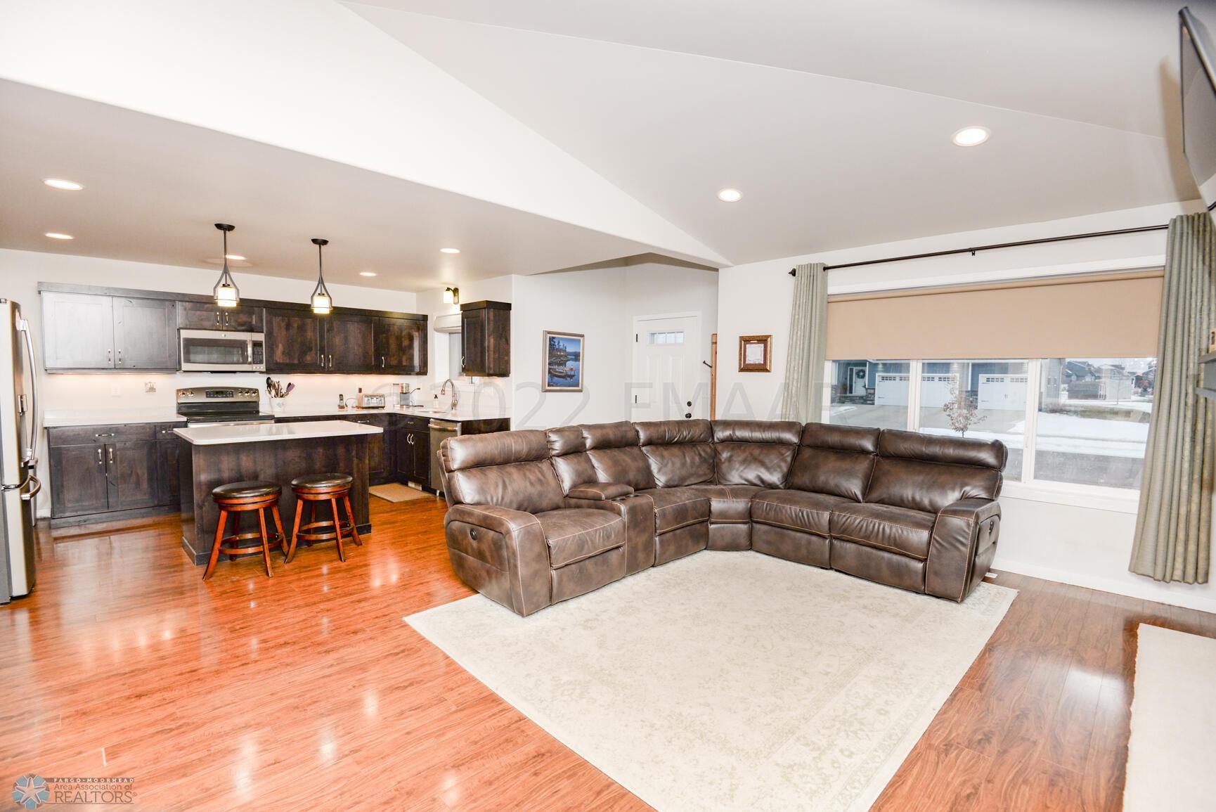 Living Room/Kitchen
