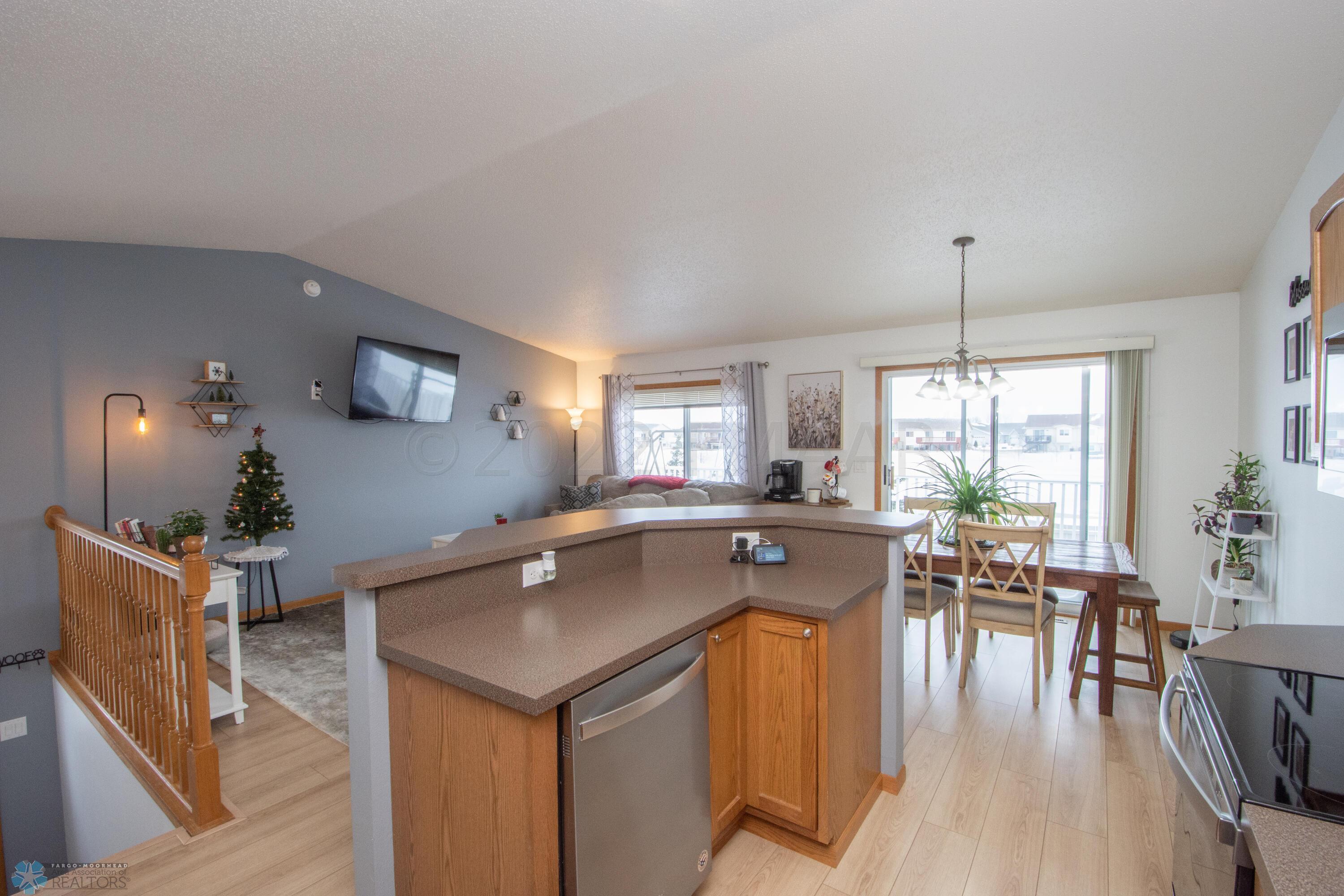 Living/Kitchen/Dining