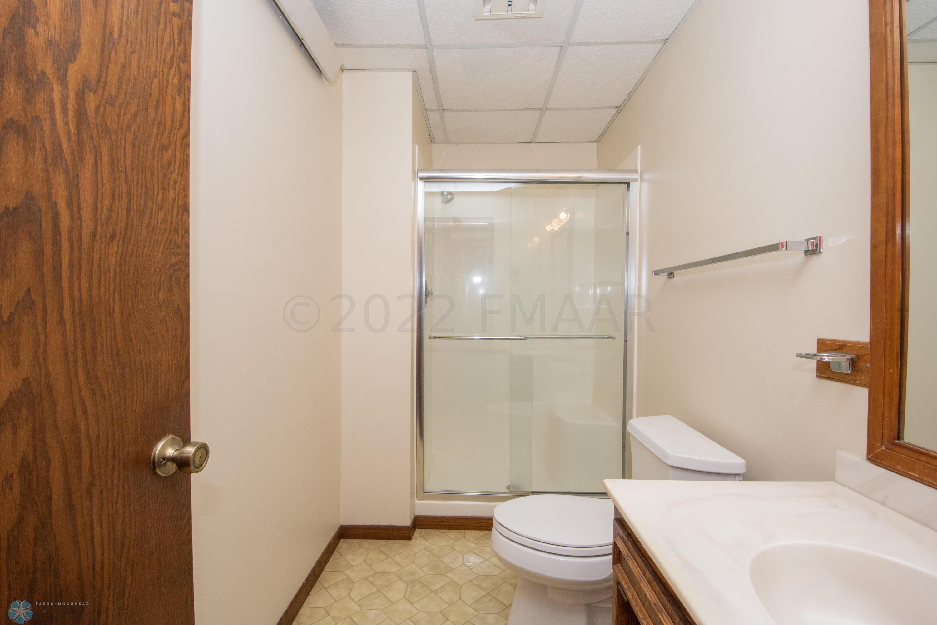 lower 3/4 bathroom