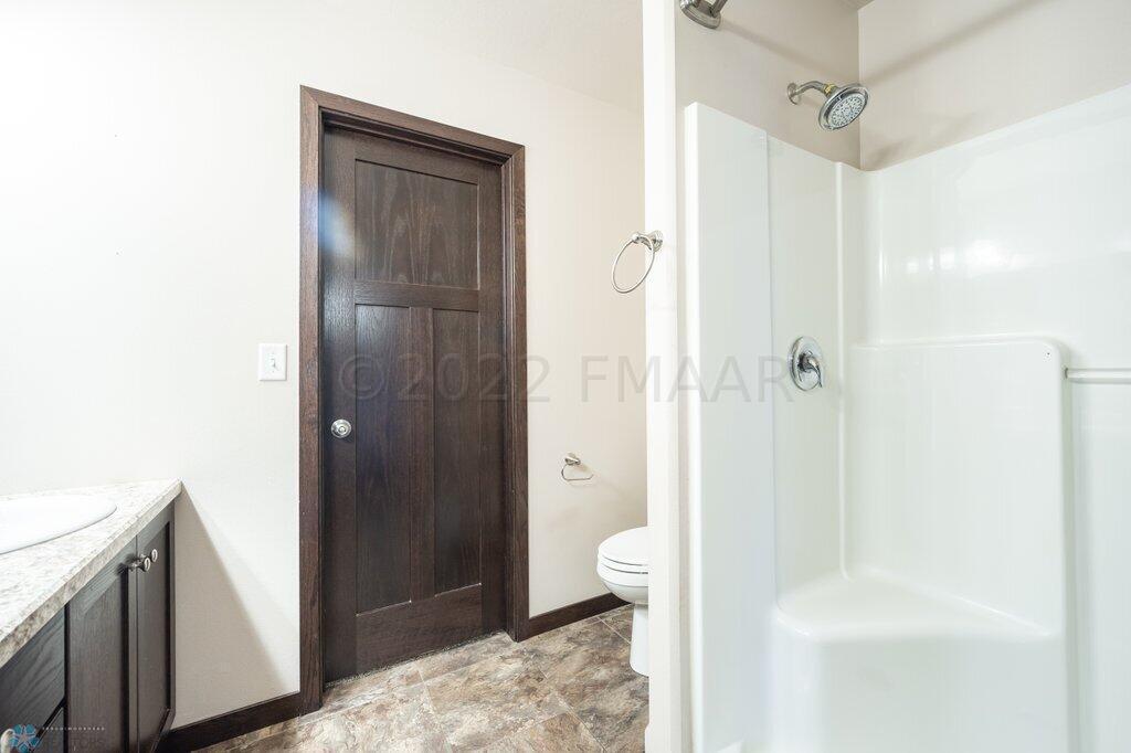 Hollywood bath