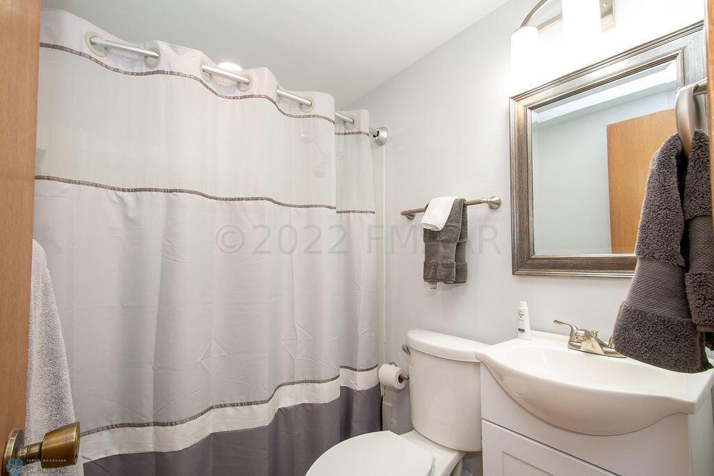 Full bath in basement