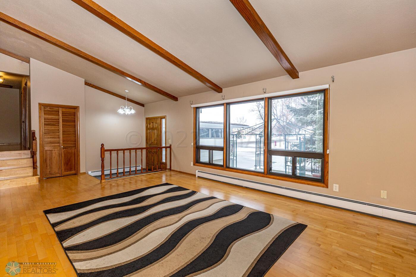 Home-27 (2)
