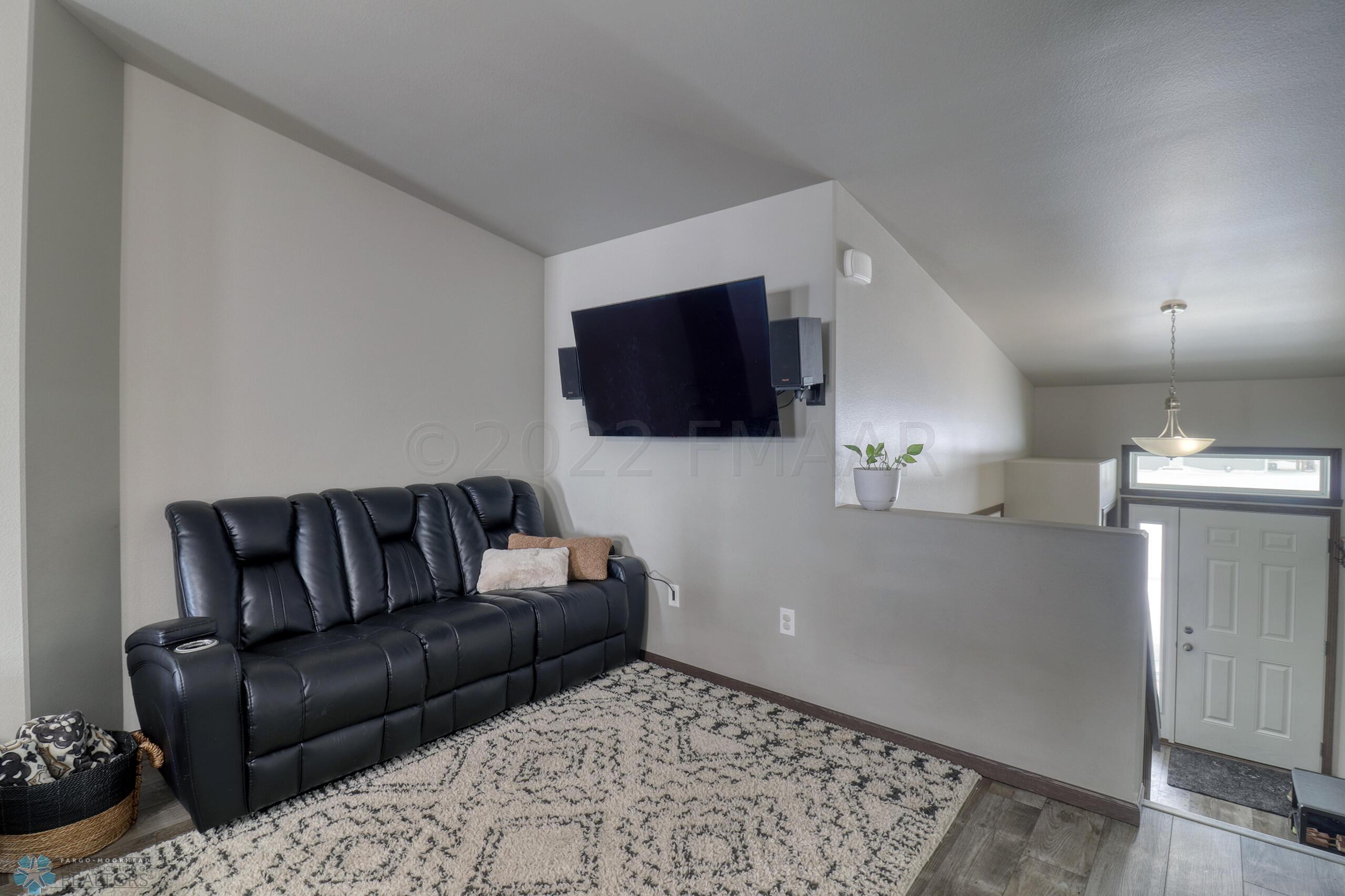 Living Area1_3