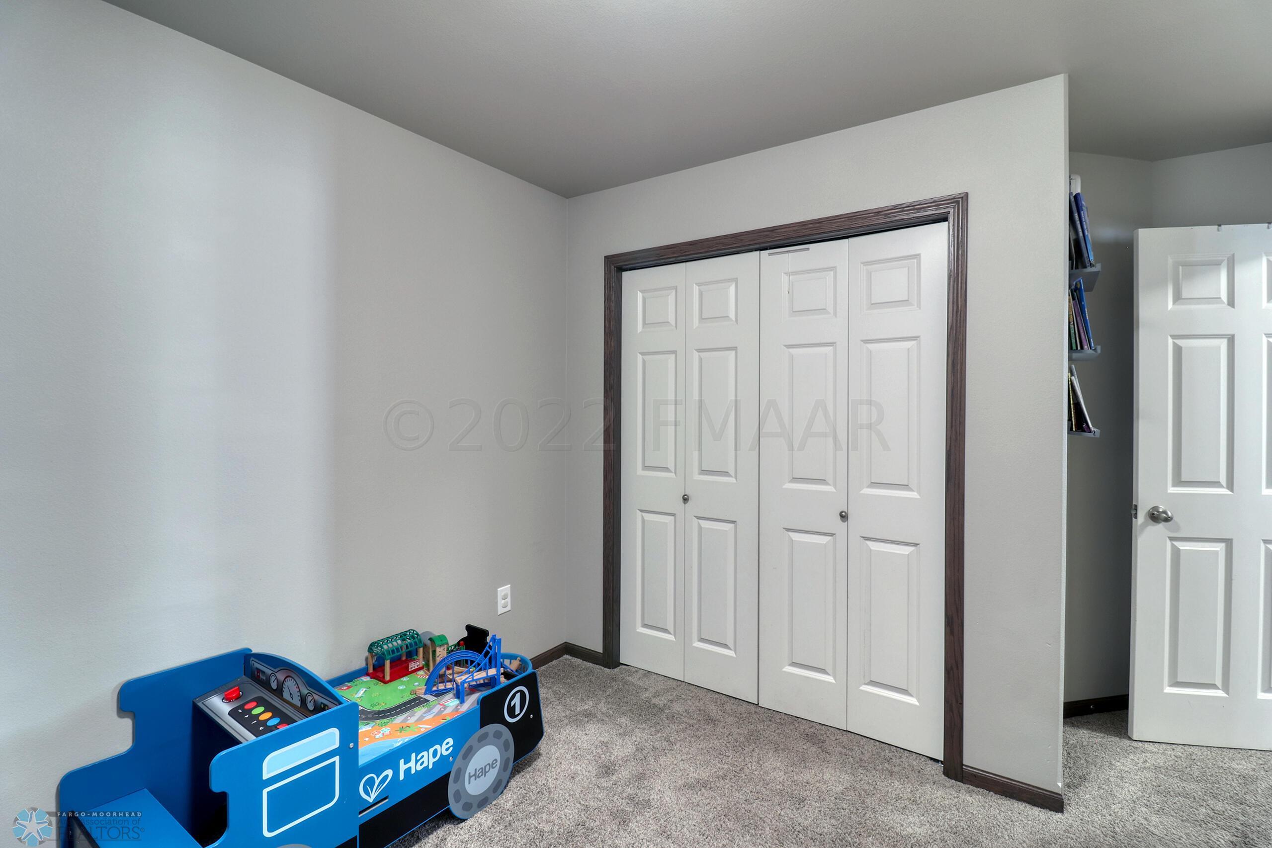 Bedroom2_3