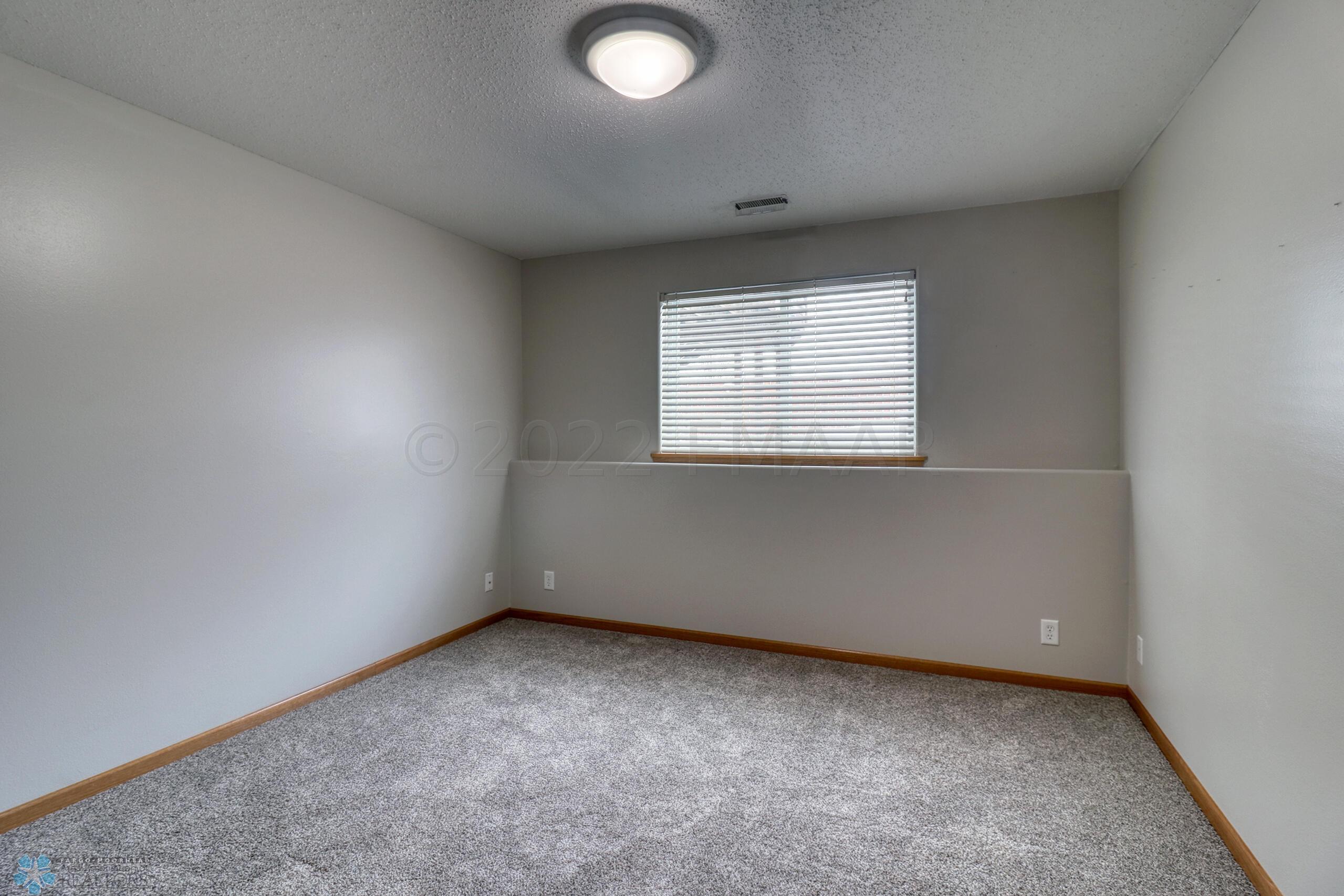 Basement Bedroom1_1