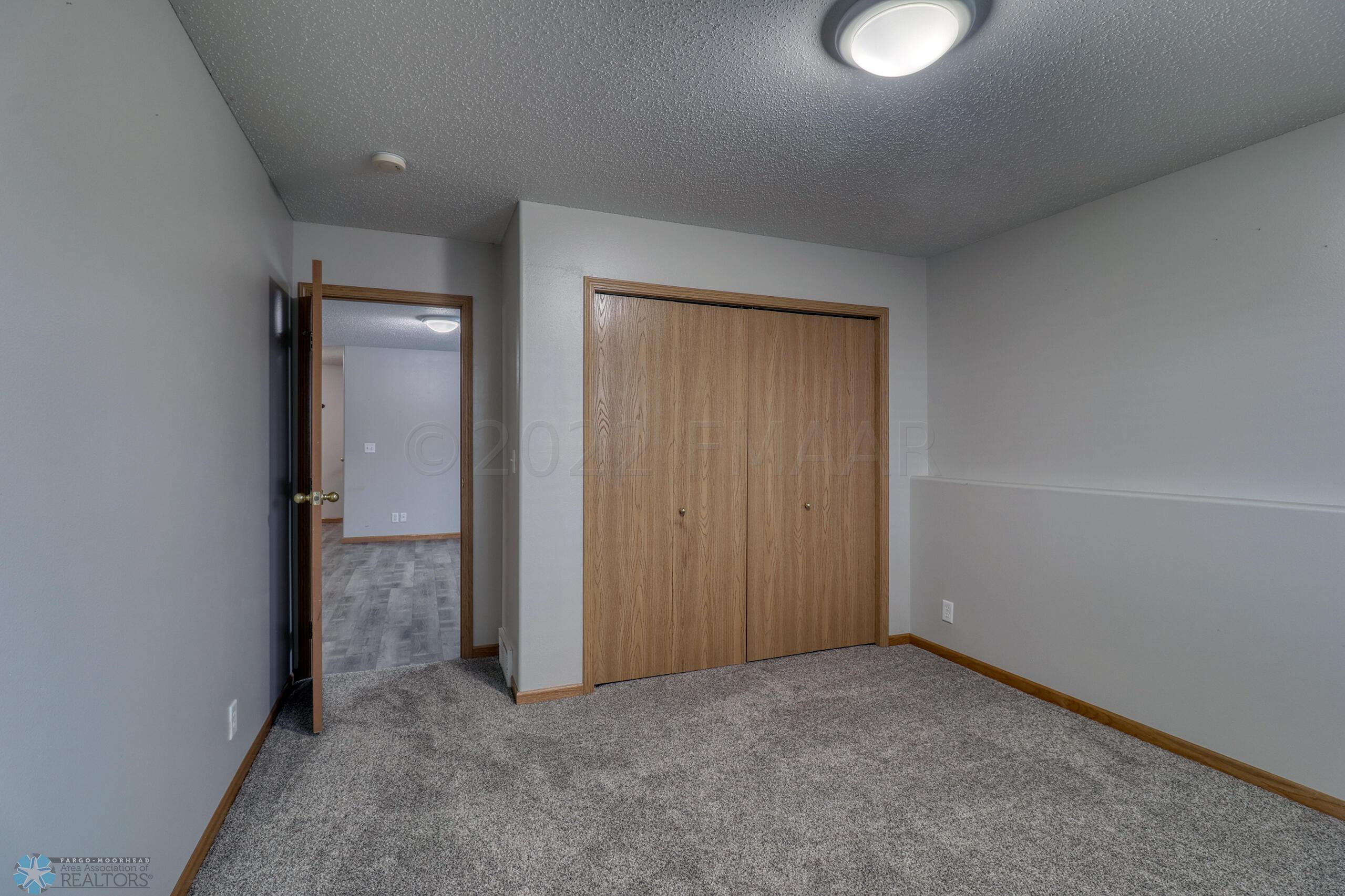Basement Bedroom2_2