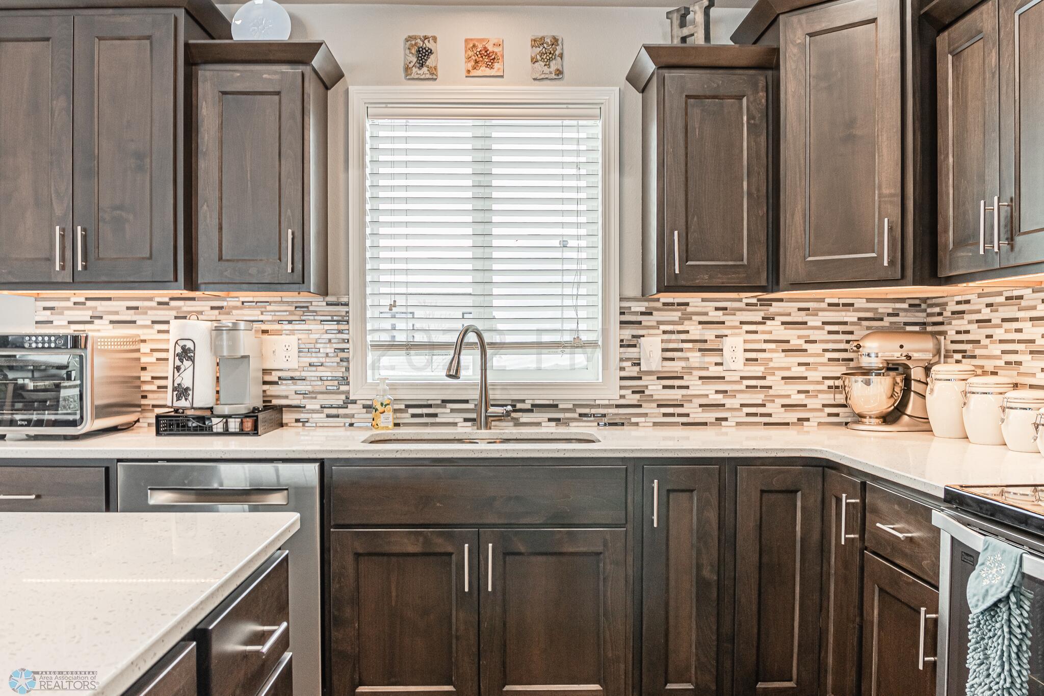 1311 29th Ave. W, West Fargo, ND 58078-2