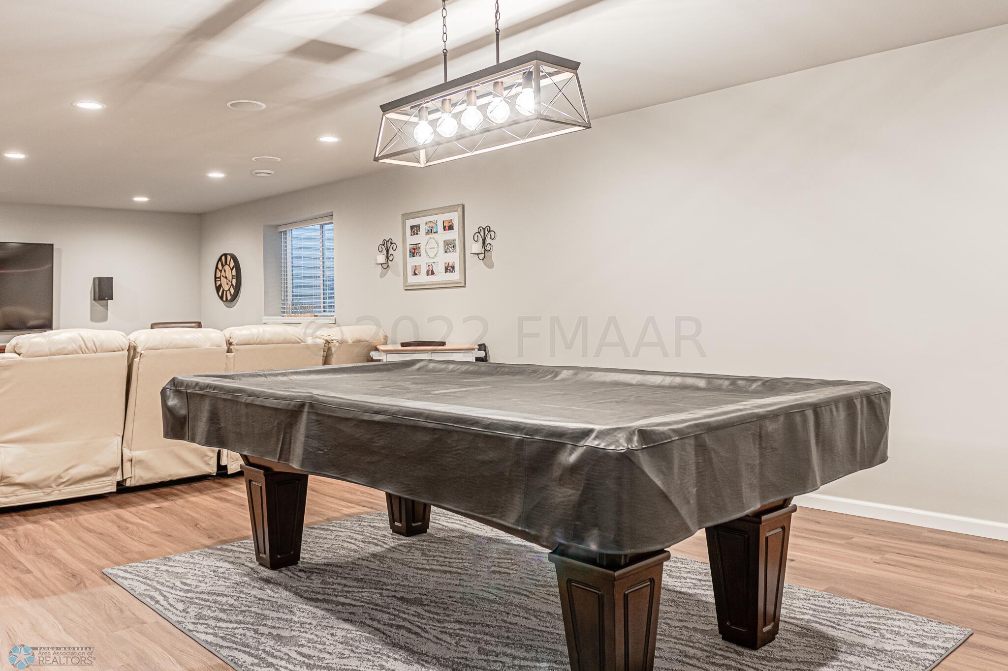 1311 29th Ave. W, West Fargo, ND 58078-2