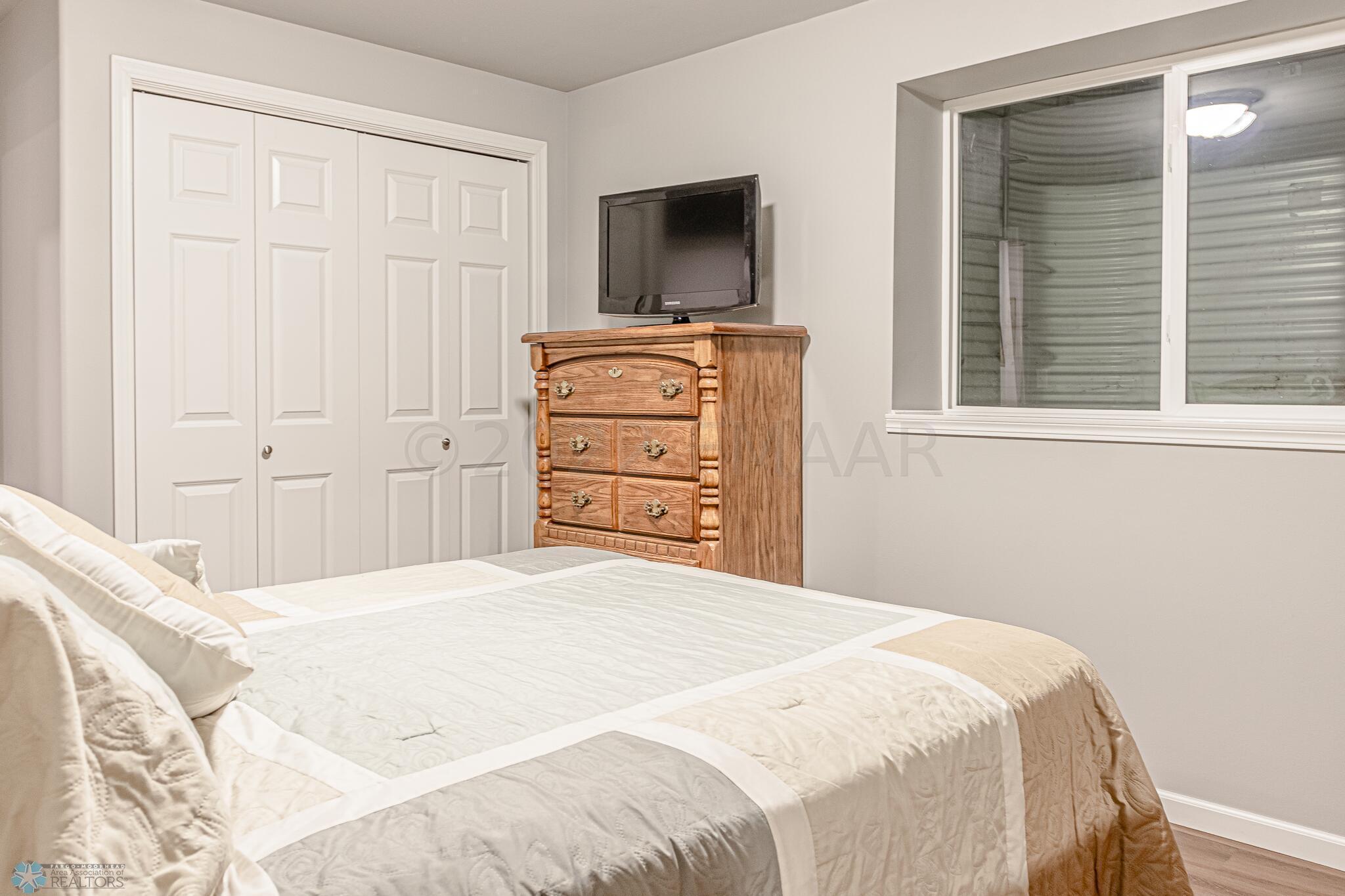 1311 29th Ave. W, West Fargo, ND 58078-3
