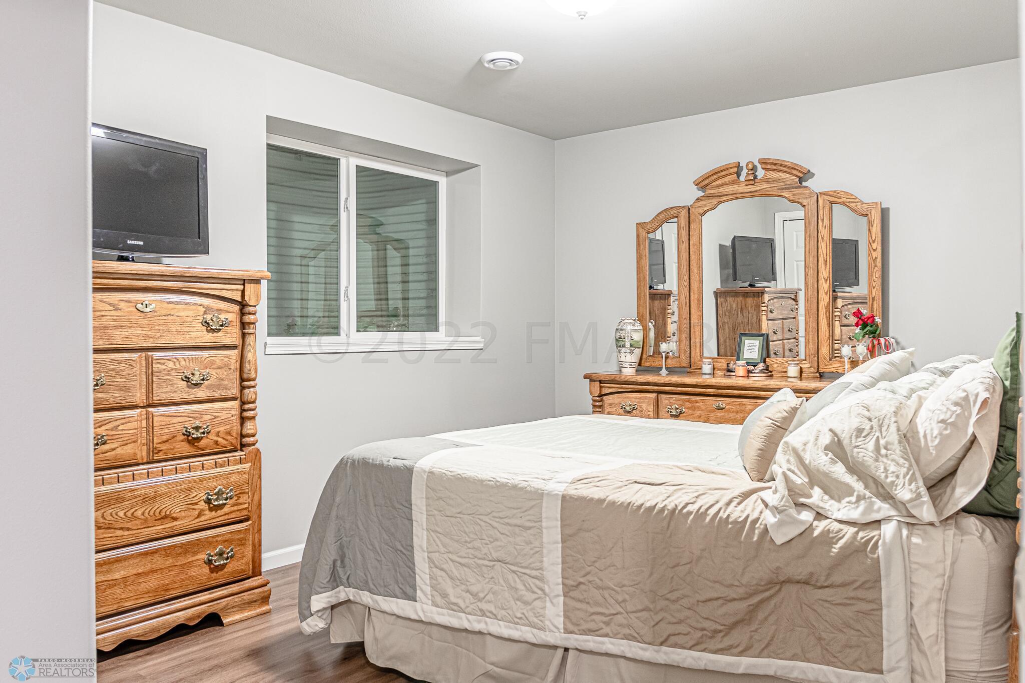 1311 29th Ave. W, West Fargo, ND 58078-2