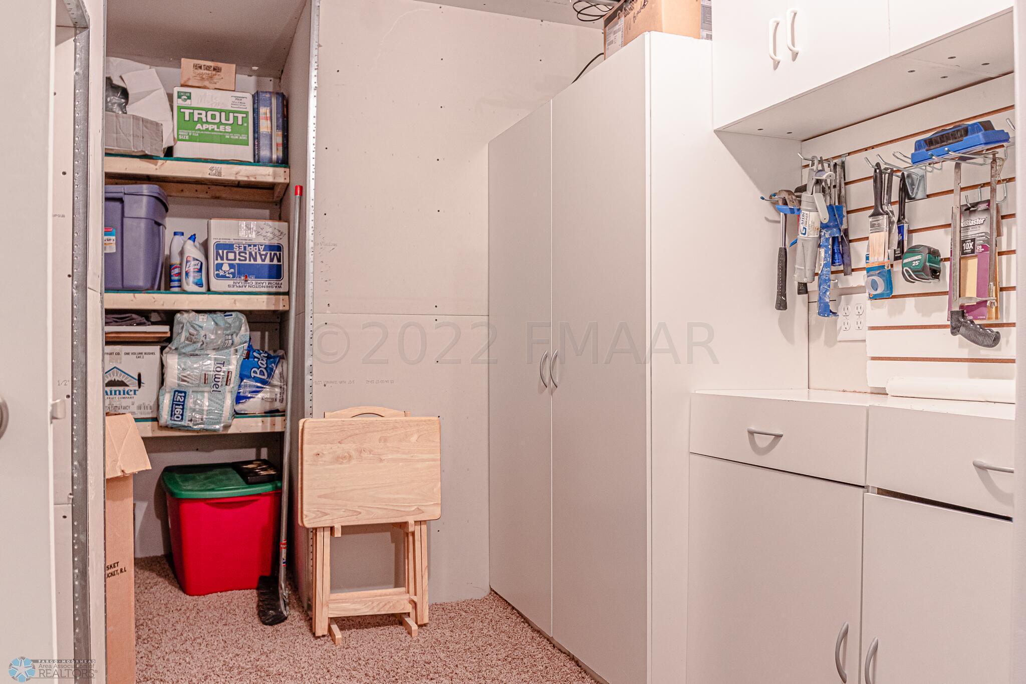 1311 29th Ave. W, West Fargo, ND 58078-3