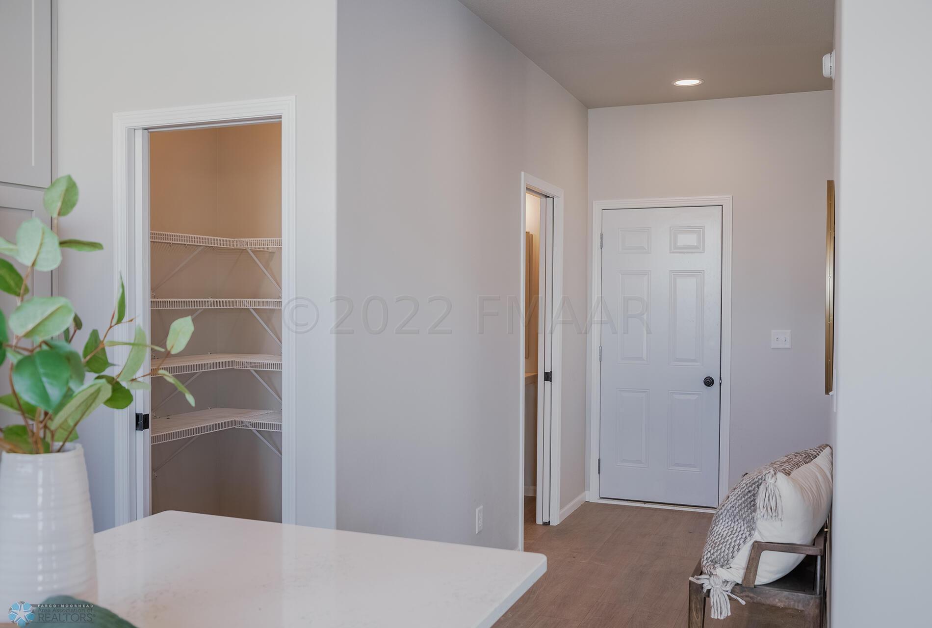 1A0A2258-HDR