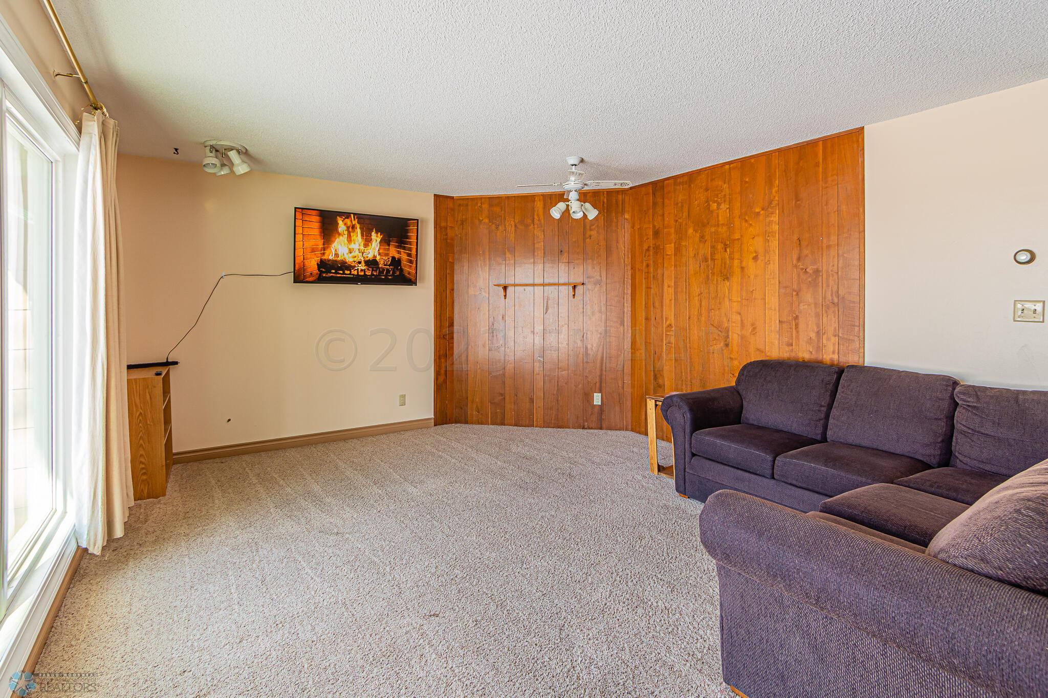 6 243rd St S, Hawley, MN 56549-39