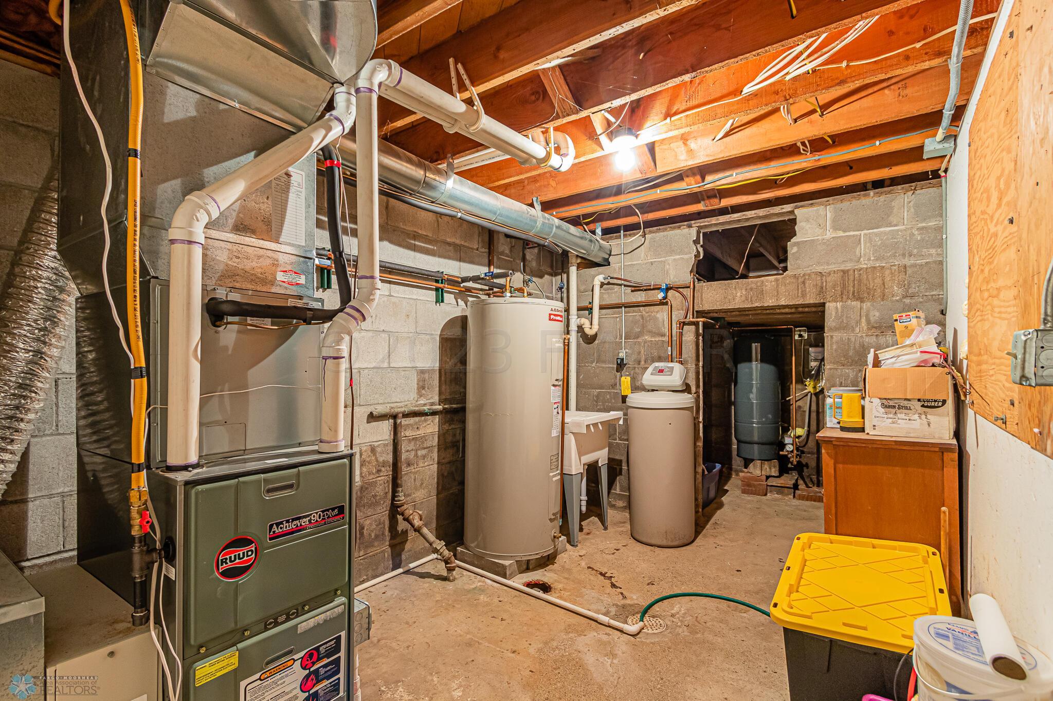 6 243rd St S, Hawley, MN 56549-07