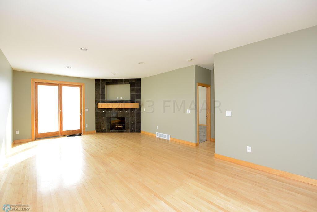 9' Ceiling Adds To Spaciousness