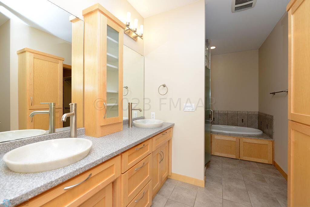 Double Sinks