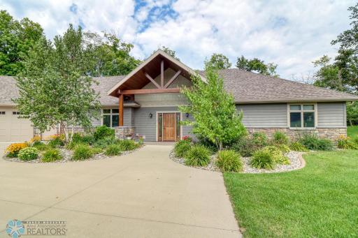 25077 LABRADOR BCH Trail, Pelican Rapids, MN 56572