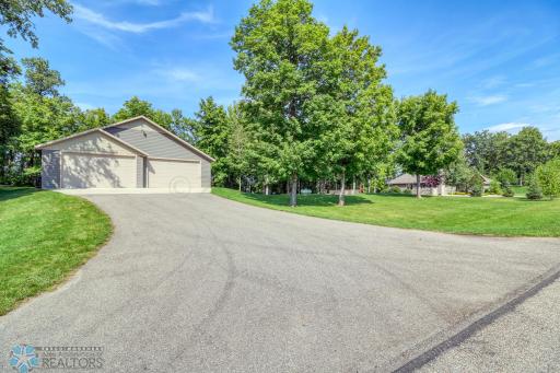 25077 LABRADOR BCH Trail, Pelican Rapids, MN 56572