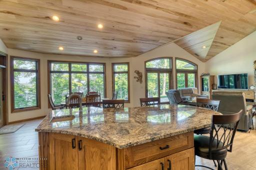 25077 LABRADOR BCH Trail, Pelican Rapids, MN 56572