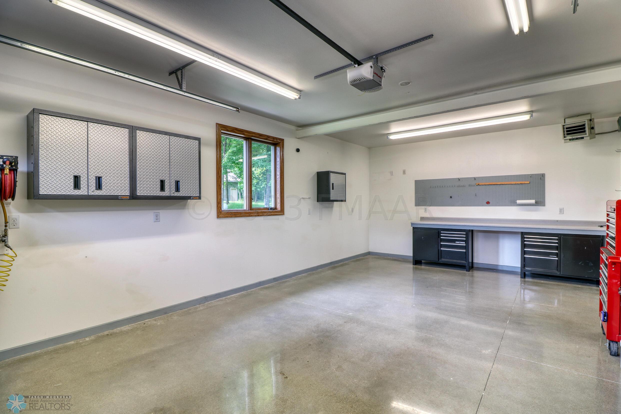 Garage1_4