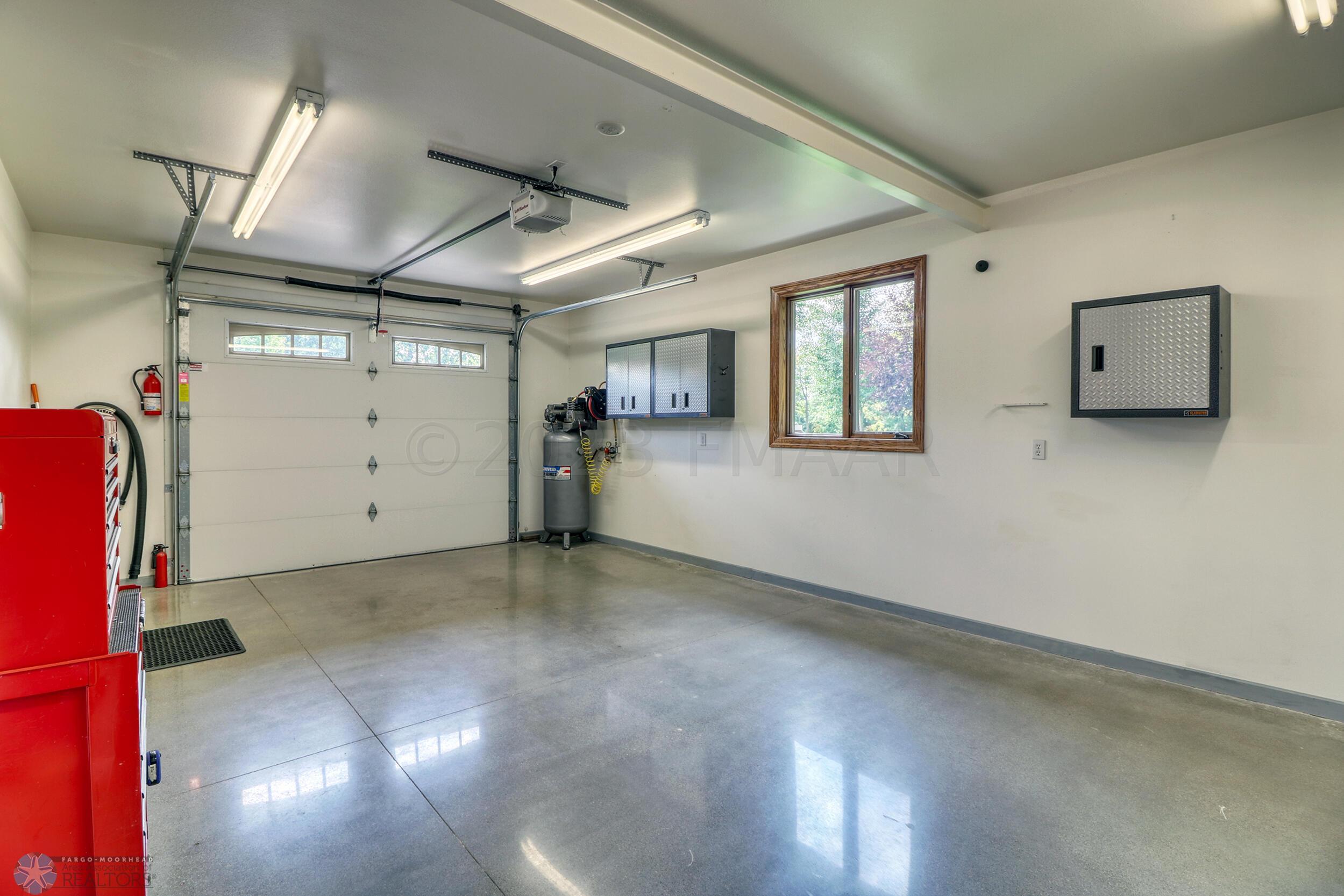 Garage1_5
