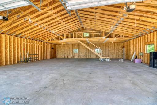 25077 LABRADOR BCH Trail, Pelican Rapids, MN 56572