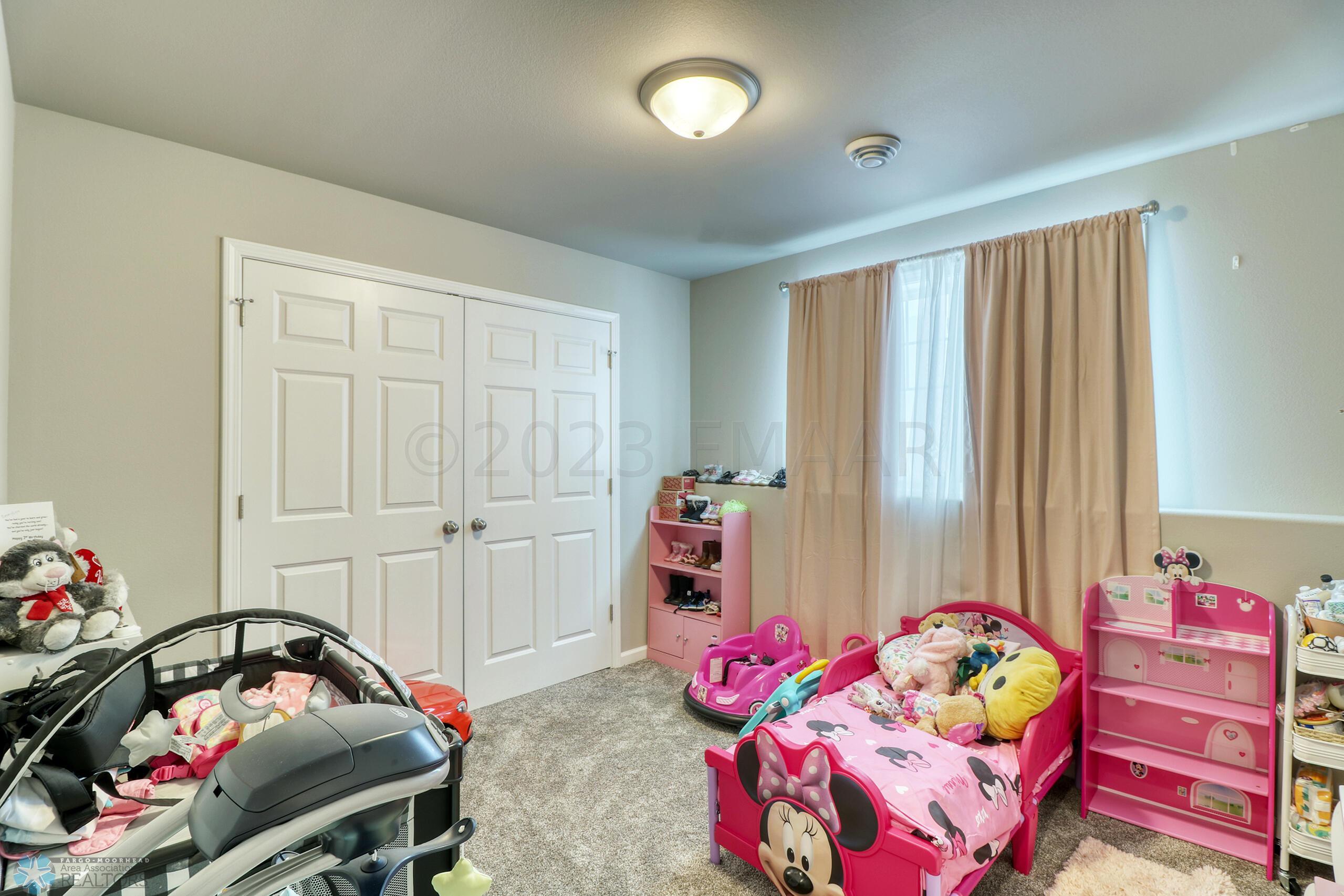 Basement Bedroom1_1