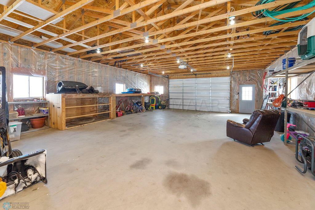 Workshop/Detached Garage