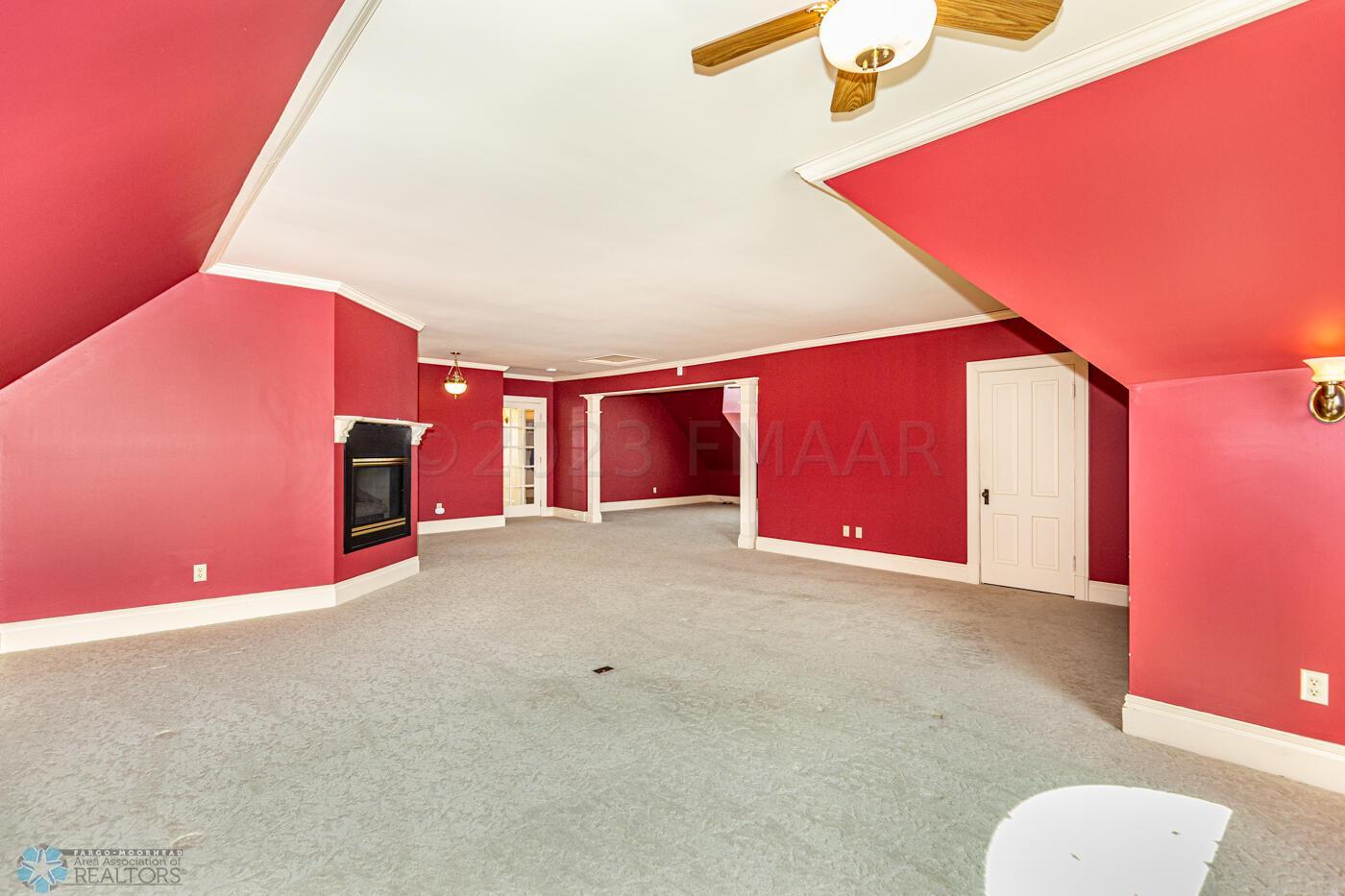 Primary Suite Bedroom