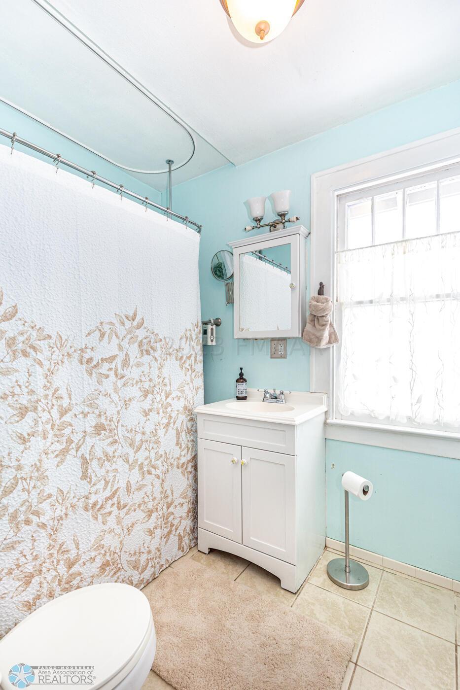 Upstairs Bathroom