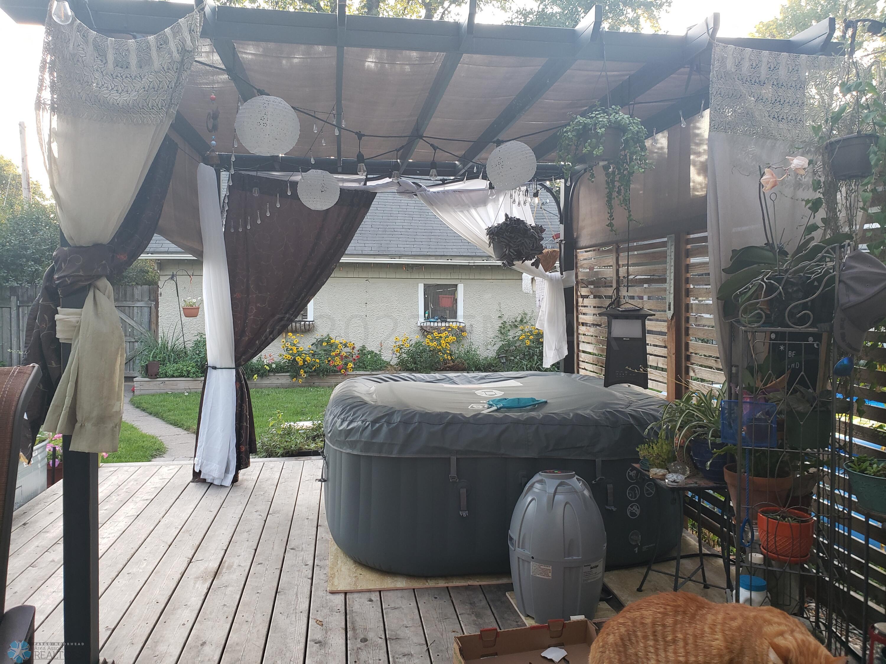 seasonal deck