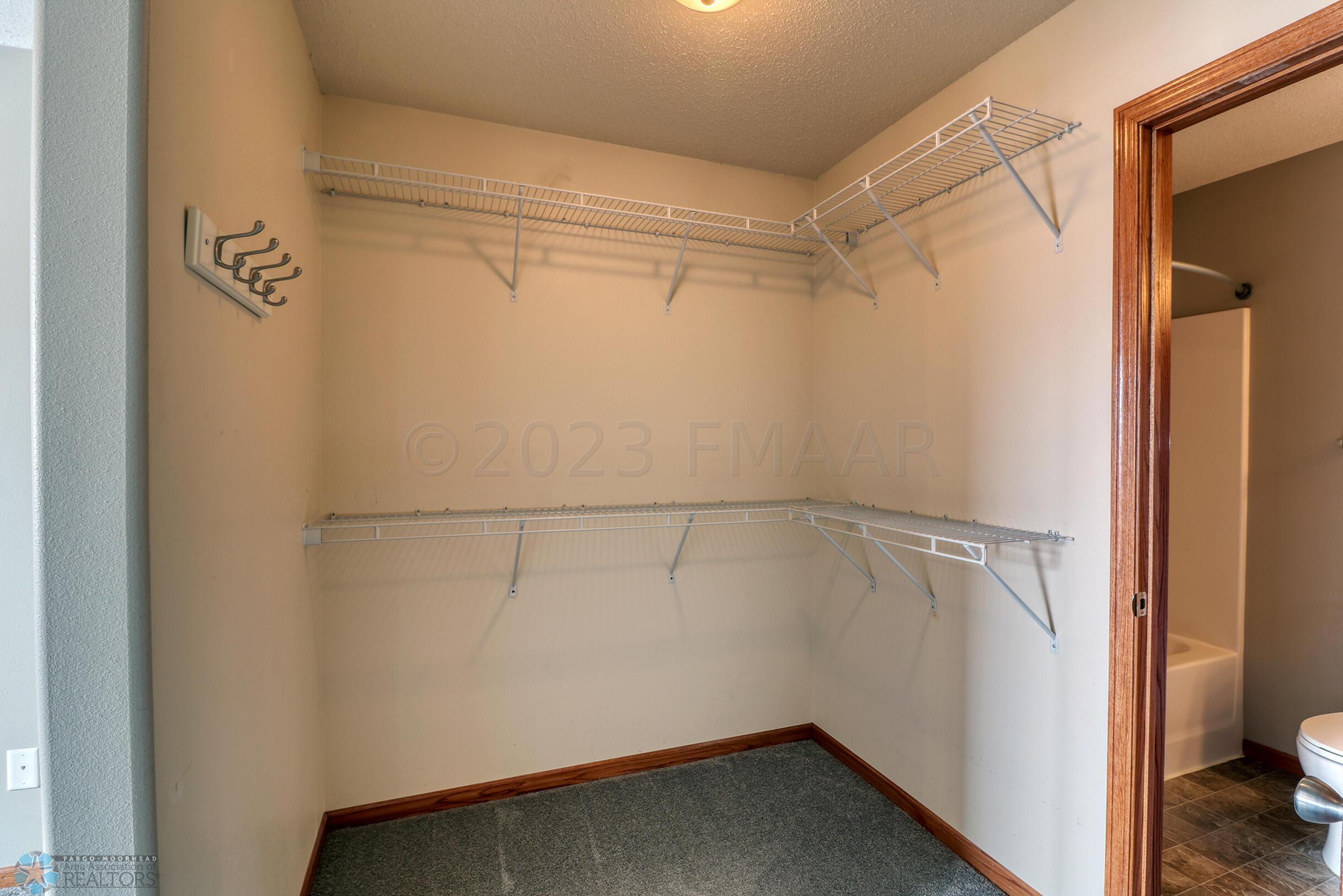 Master Closet1_2