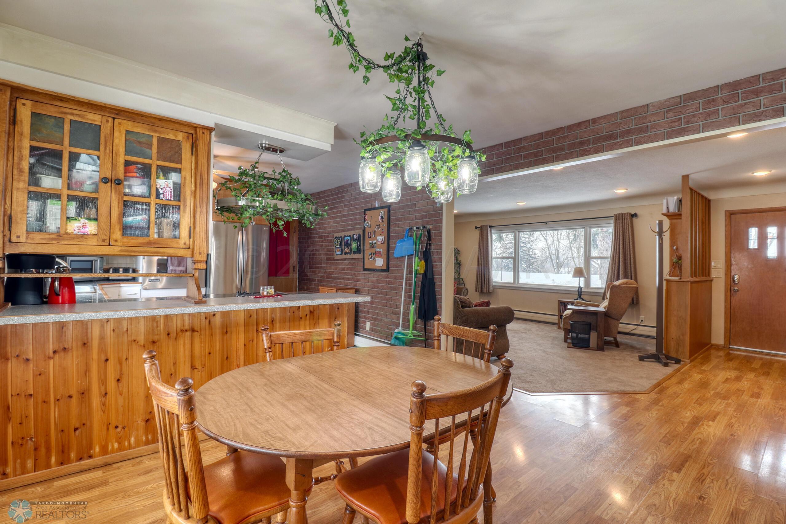 Dining Area1_2