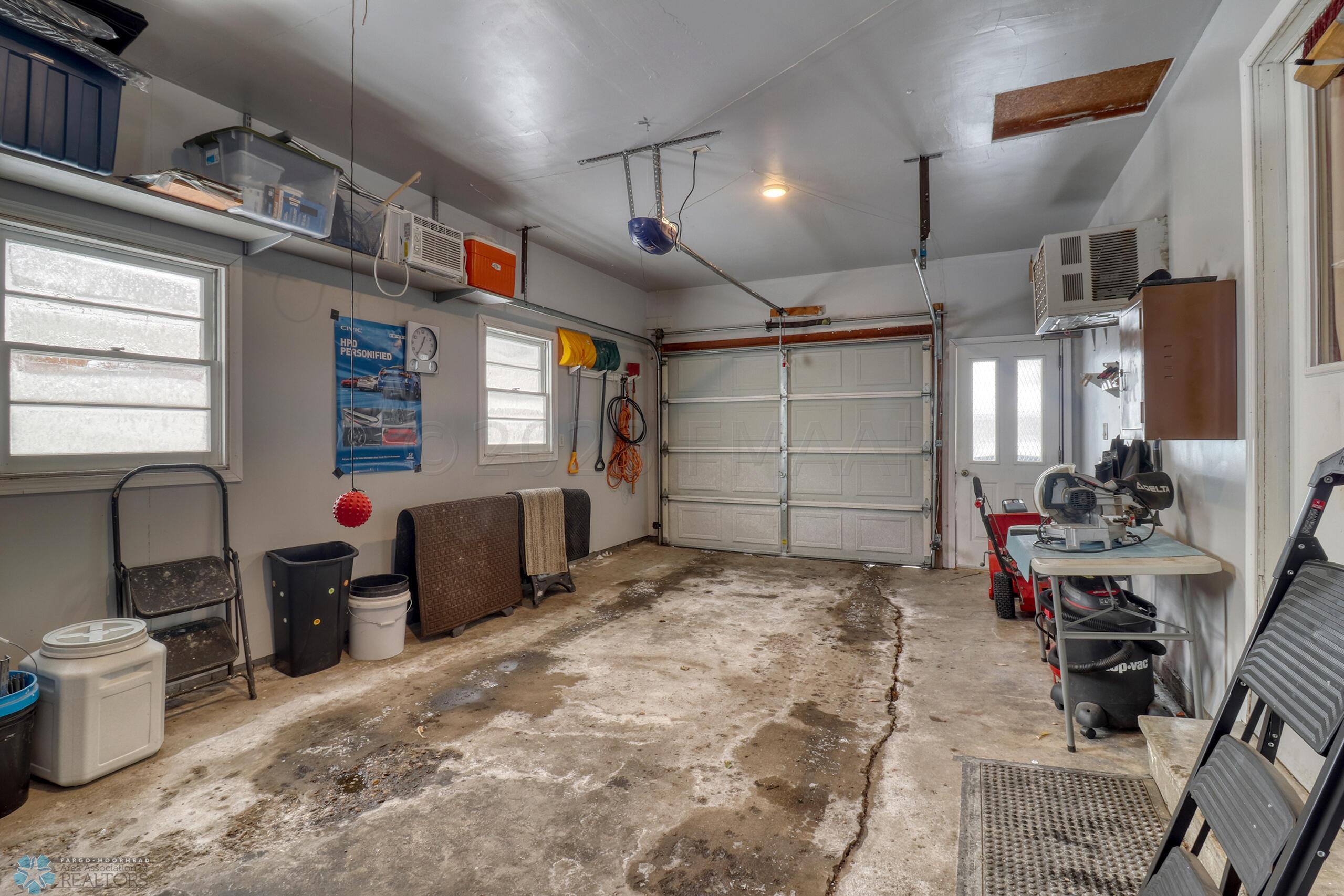 Garage1_1