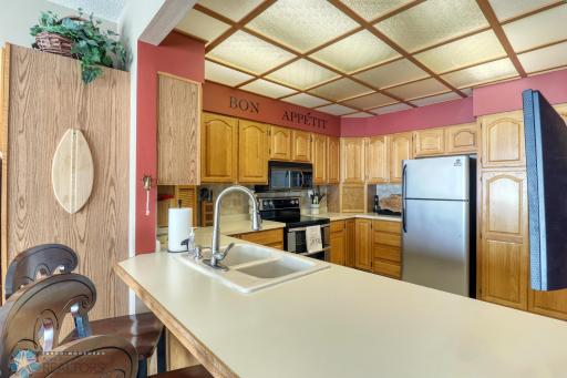22352 LINDEN PARK Road, Detroit Lakes, MN 56501