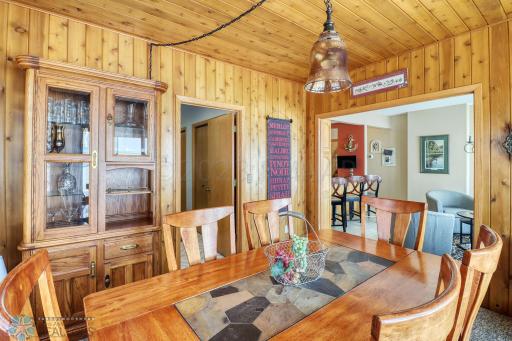 22352 LINDEN PARK Road, Detroit Lakes, MN 56501