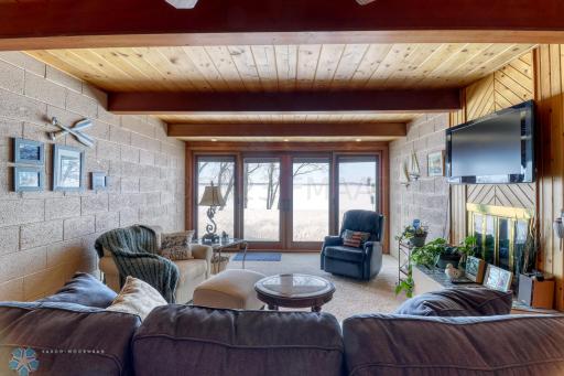 22352 LINDEN PARK Road, Detroit Lakes, MN 56501