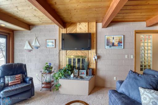 22352 LINDEN PARK Road, Detroit Lakes, MN 56501