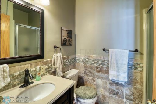 22352 LINDEN PARK Road, Detroit Lakes, MN 56501