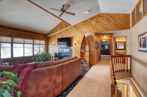 22352 LINDEN PARK Road, Detroit Lakes, MN 56501