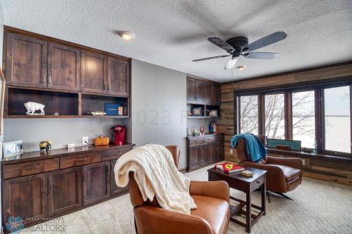 22352 LINDEN PARK Road, Detroit Lakes, MN 56501