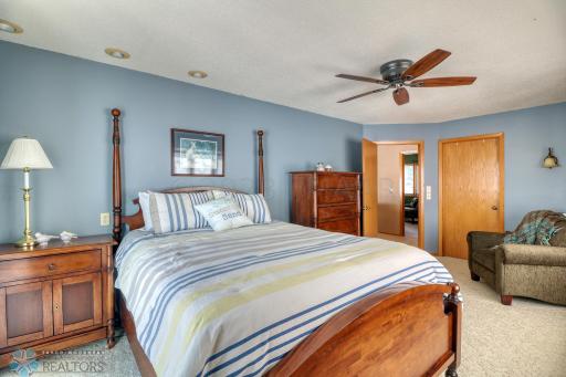 22352 LINDEN PARK Road, Detroit Lakes, MN 56501