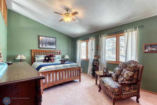 22352 LINDEN PARK Road, Detroit Lakes, MN 56501