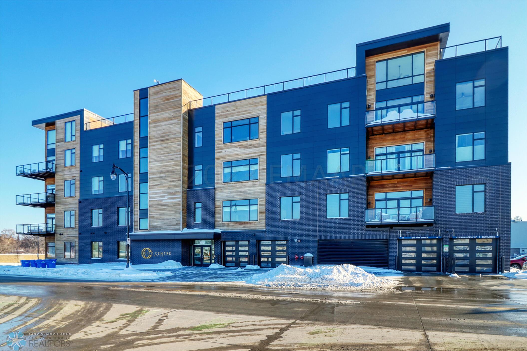 Exterior1_1