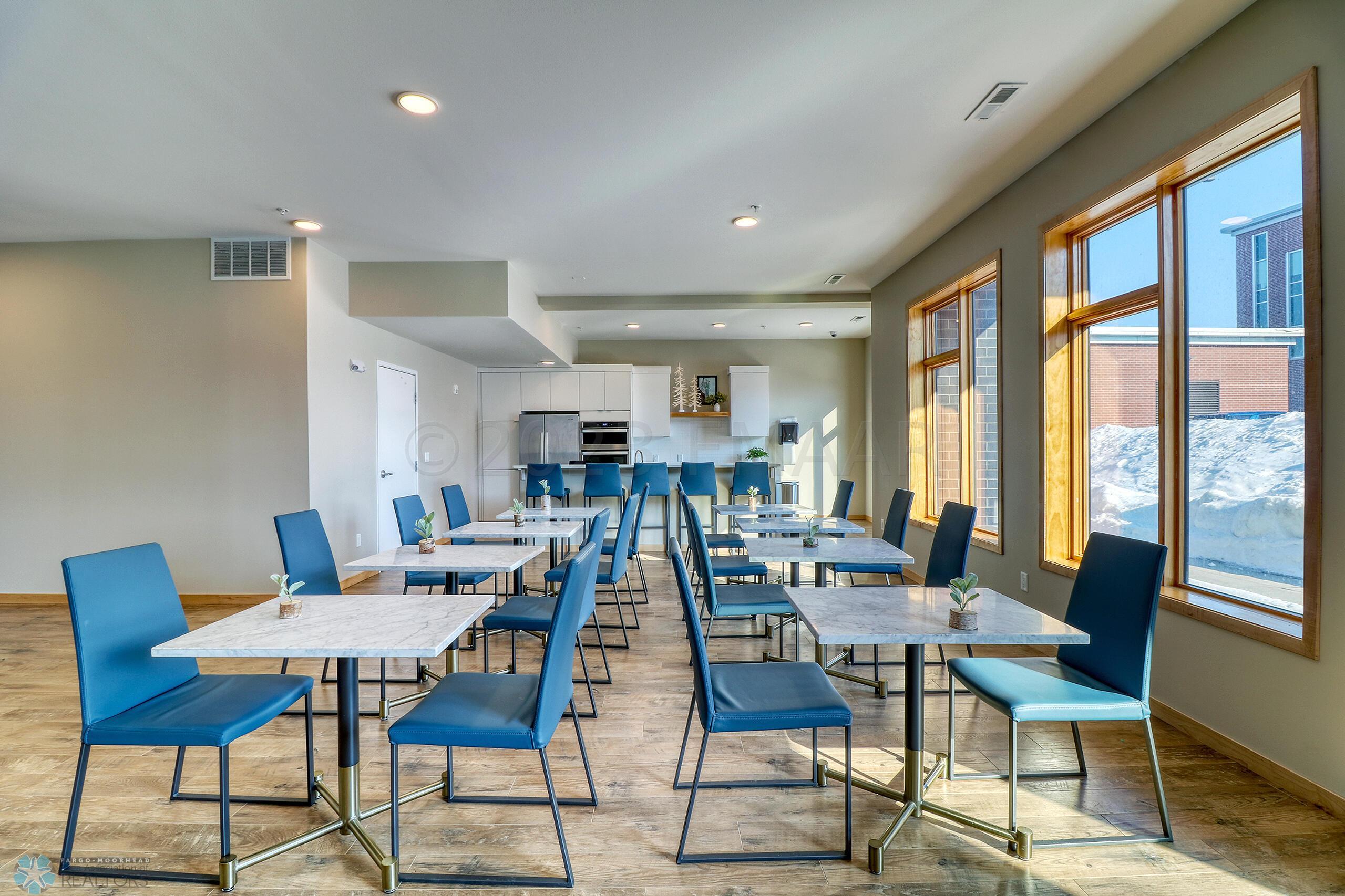 Community Room1_8