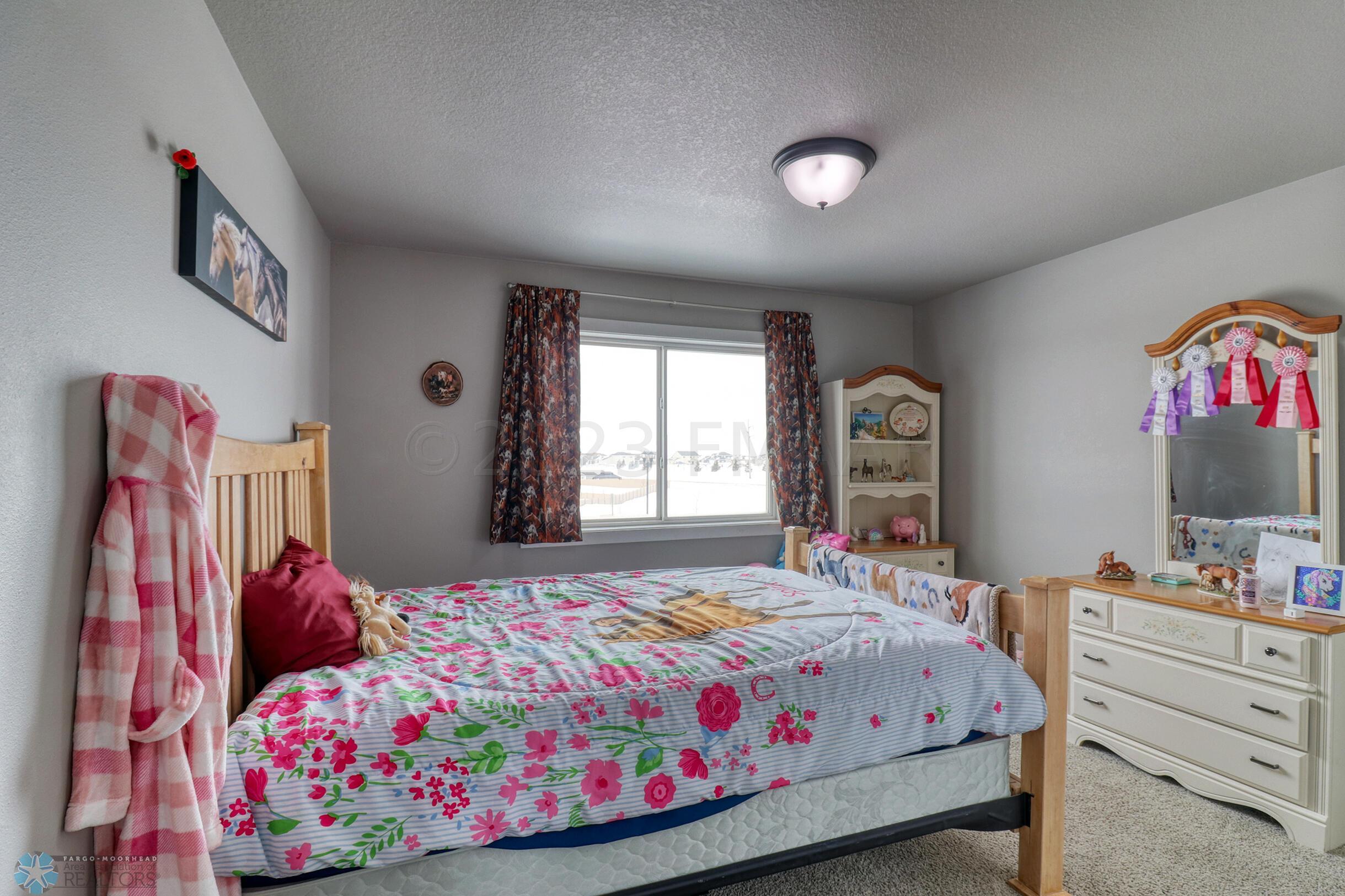 Upstairs Bedroom1_1