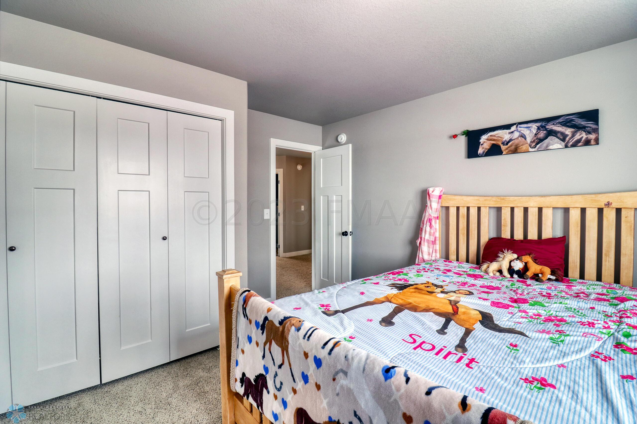 Upstairs Bedroom1_2