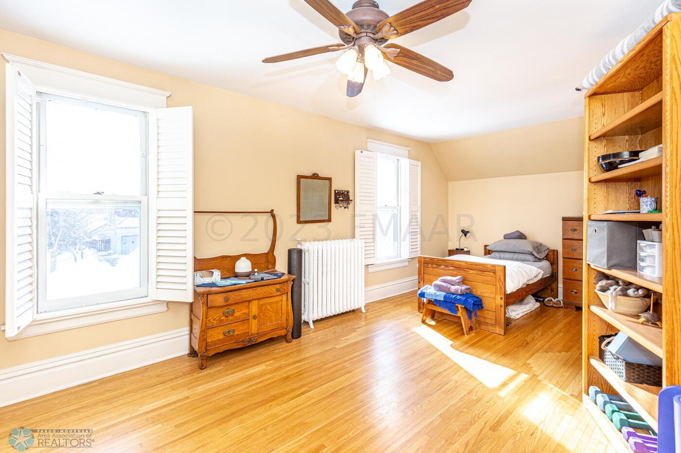 Upstairs bed 1